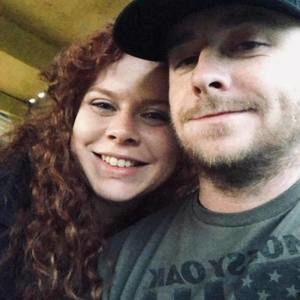 Meet your Posher, Caci